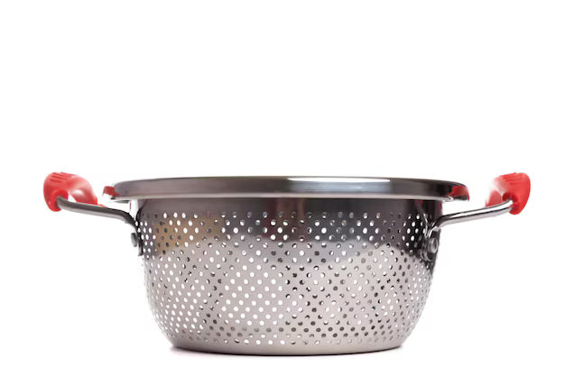 مرشحة/مصفاة فولاذية Stainless Steel Colander with Red Handles