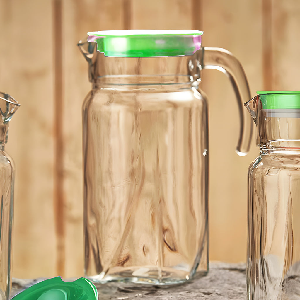 دورق لونا أخضر مع غطاء بابشابتشي.